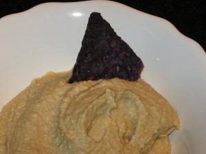 how do you spell "hummus"?
