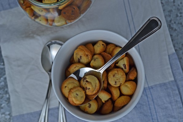 Cookie Crisp-style Cereal: mini chocolate chip cookies