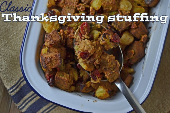 Classic Gluten-Free Thanksgiving Stuffing