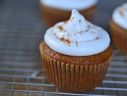 Gluten-Free Carrot Cake Cupcakes