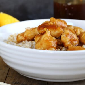 gluten free lemon chicken in white bowl