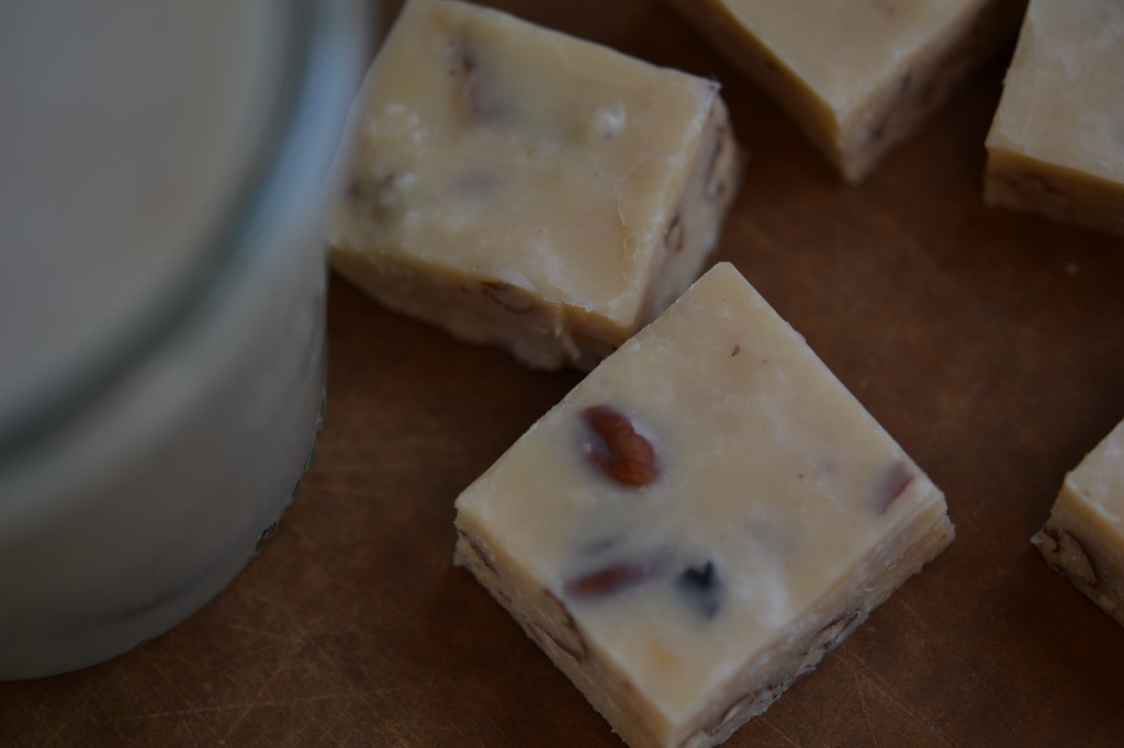 3 pieces of Dairy Free White Chocolate Fudge