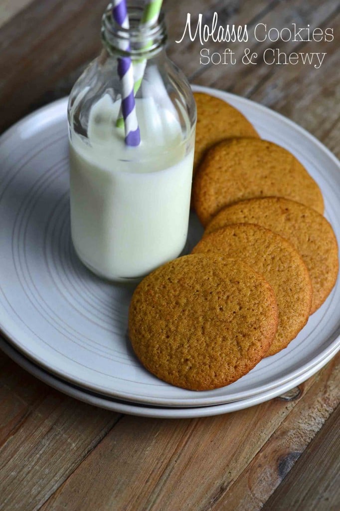 cookies and milk on plate 