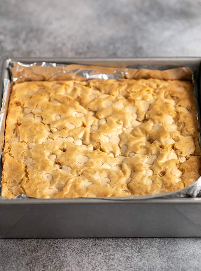 Square metal pan with baked uncut gluten free blondies