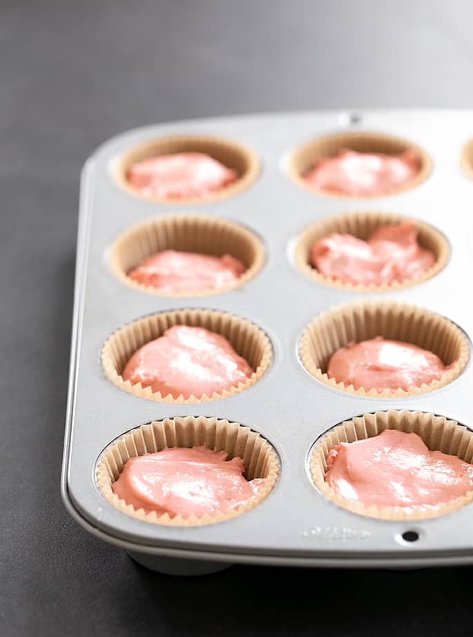 Strawberry cupcakes raw batter