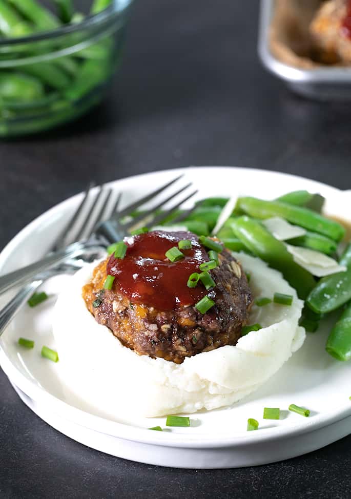 Mini Meatloaf Recipe (With Mashed Potatoes!)