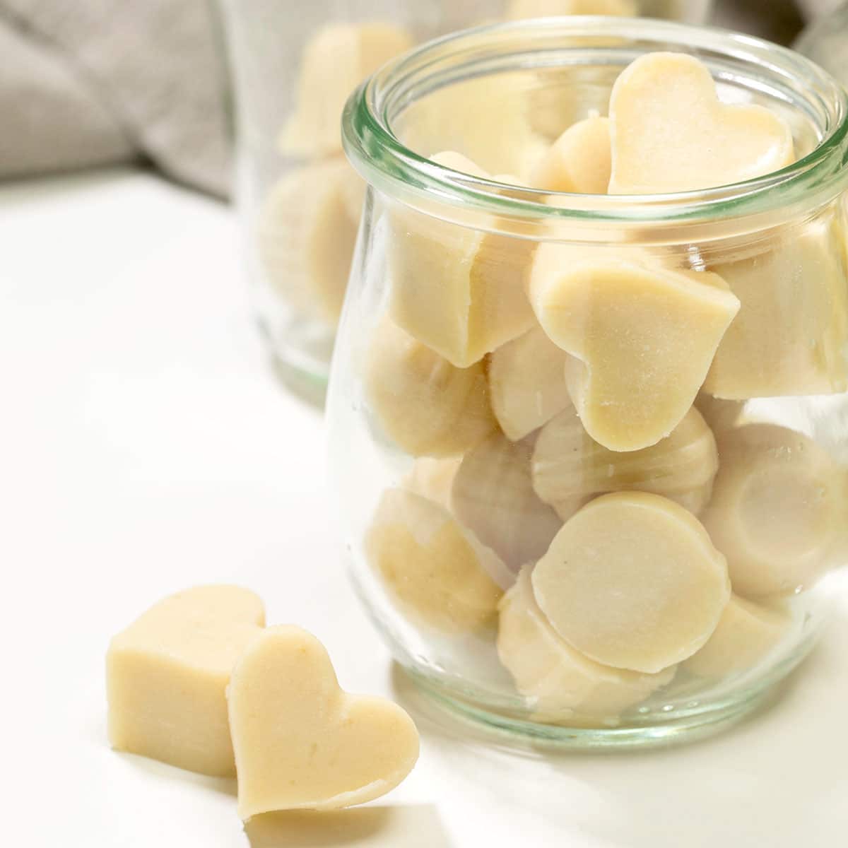 vegan white chocolate