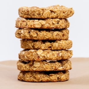 stack of 7 3 ingredient oatmeal cookies