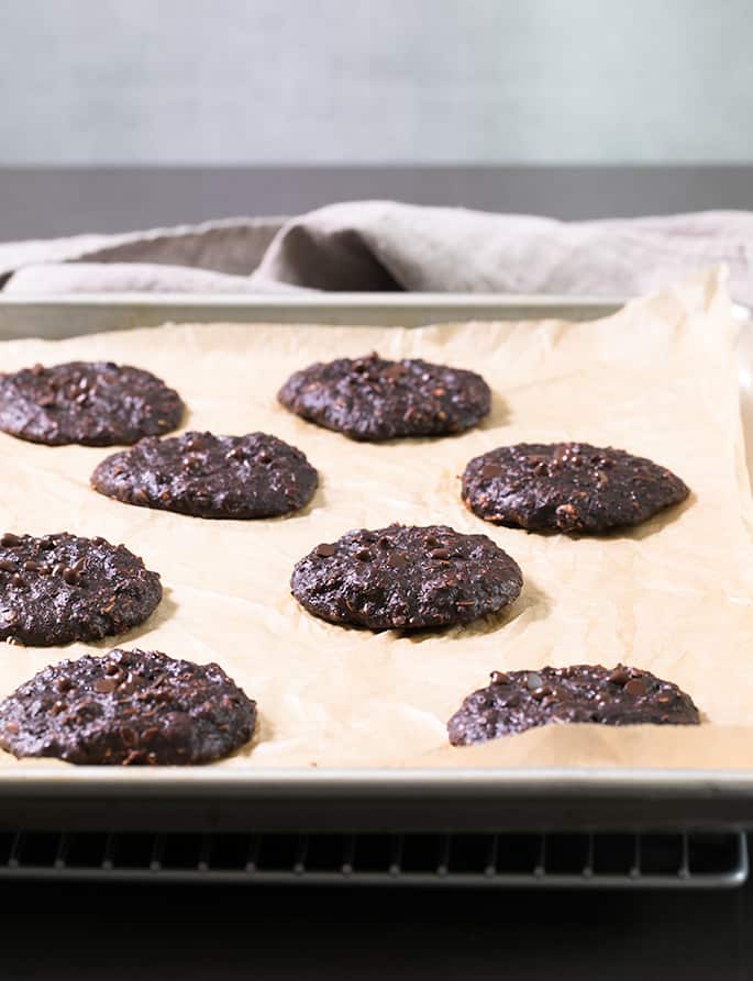 These lightly sweet protein cookies are the perfect breakfast or on-the-go snack that keeps you full but doesn't weigh you down! They're even Weight-Watchers friendly.