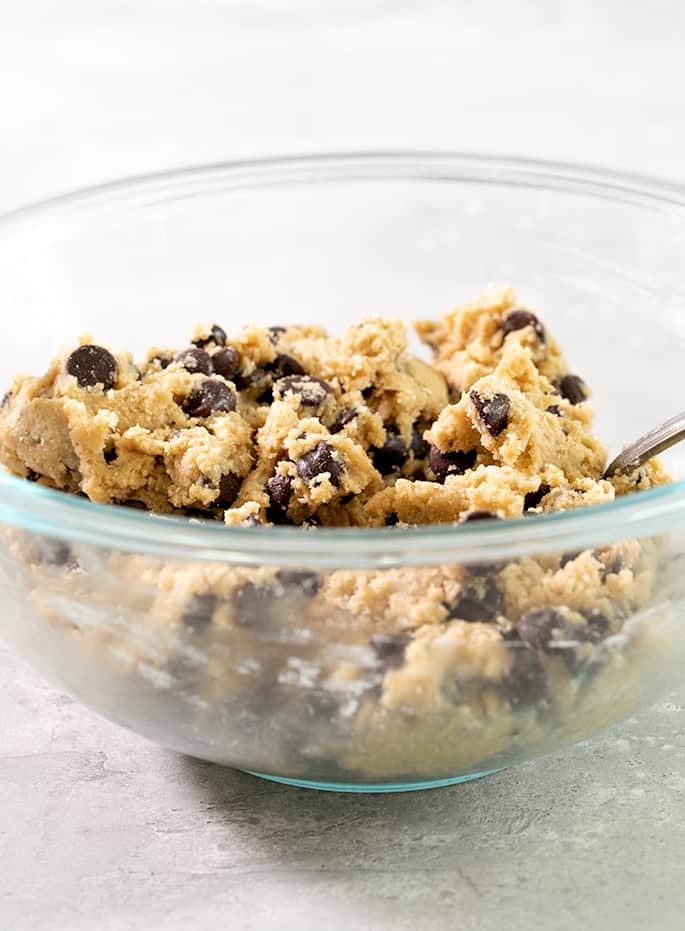 Remember the taste and texture of Mrs. Fields cookies? This easy gluten free chocolate chip cookie recipe in the Mrs. Fields style brings it all back. 