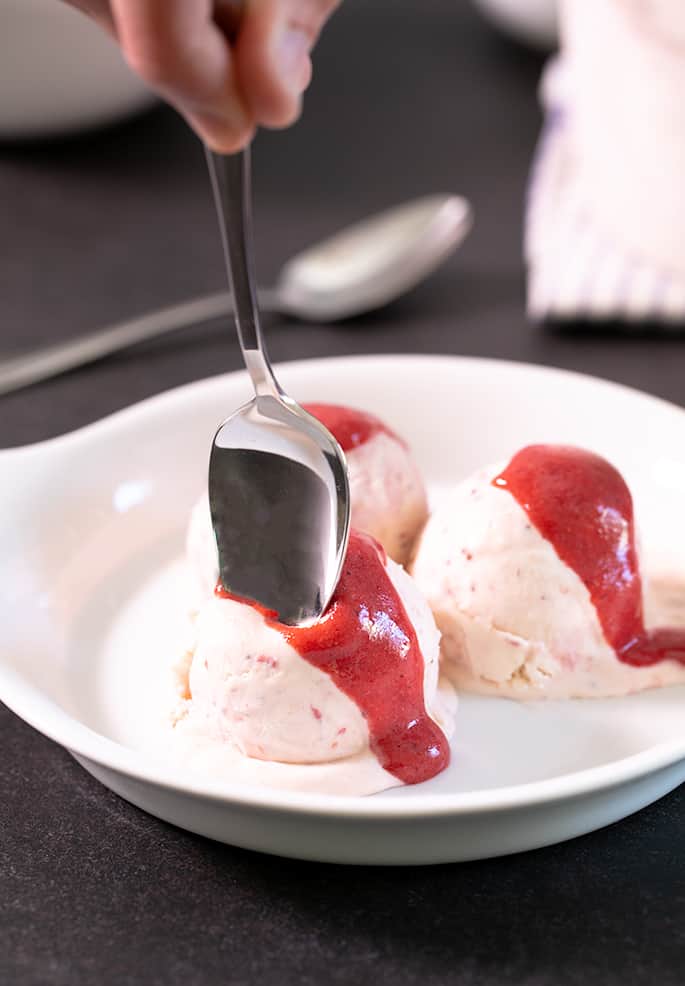 Strawberry ice cream recipe 2025 without ice cream maker