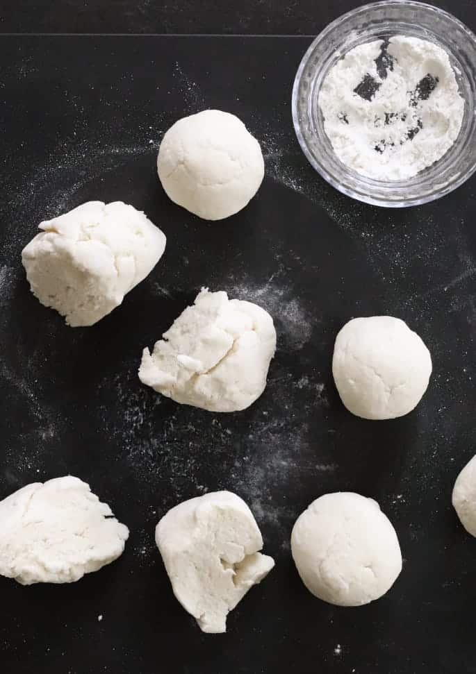 These super soft yeast free gluten free dinner rolls are ready for baking in the oven in 10 minutes. Never buy rolls again!