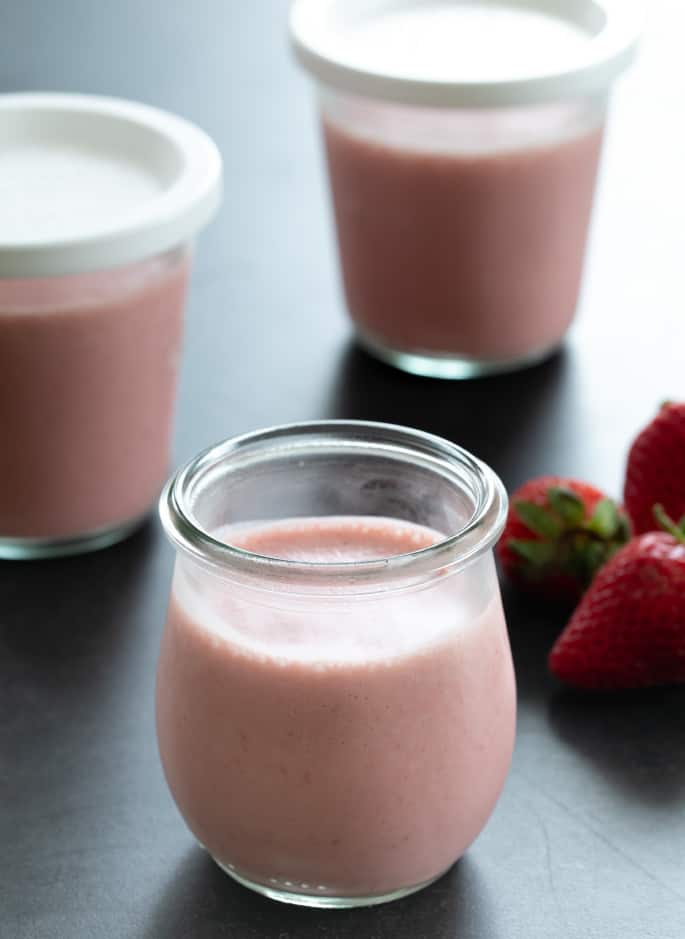 Jello, Fruit & Whipped Cream #tupperware#simpledesserts 