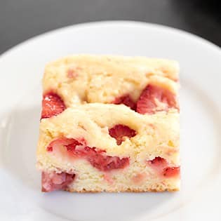 Gluten free strawberry breakfast cake