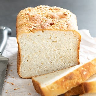 Basic Homemade Bread Recipe: How to Make It