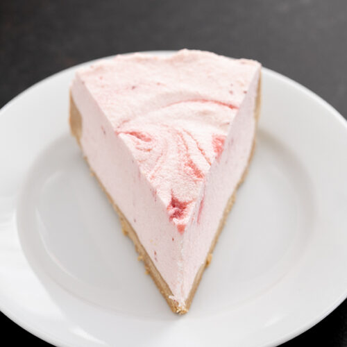 no bake strawberry yogurt pie