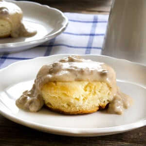 gluten free biscuits and gravy