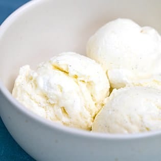 No churn GF marshmallow ice cream