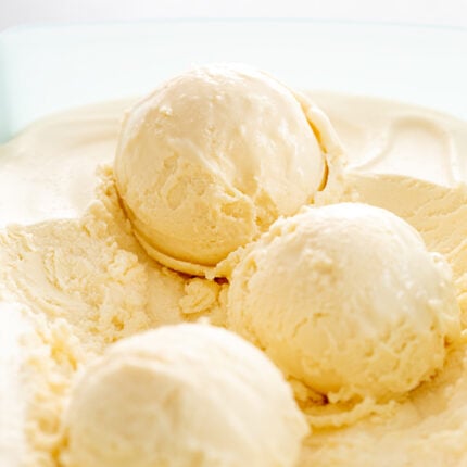 Gluten Free Vanilla Ice Cream | No Churn