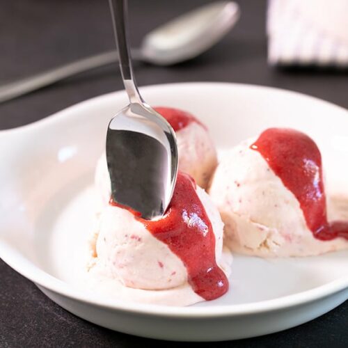 no churn strawberry ice cream