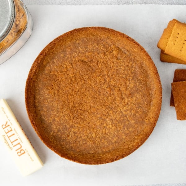 baked brown graham cracker crust on white paper